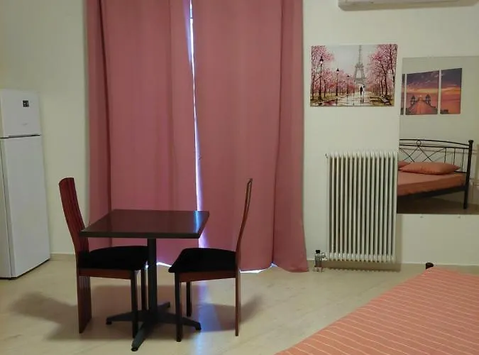 Plazaverrosa6Room